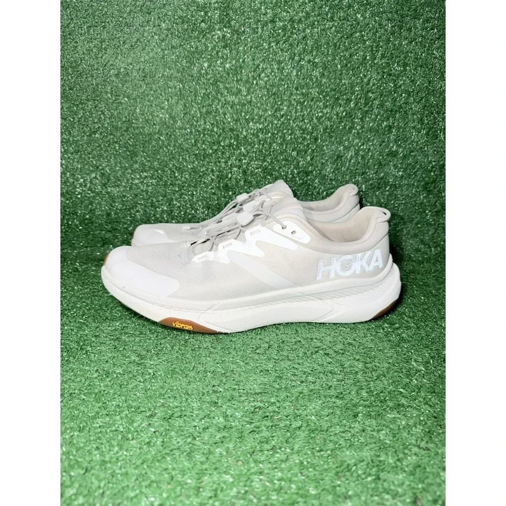 Hoka One One hoka one